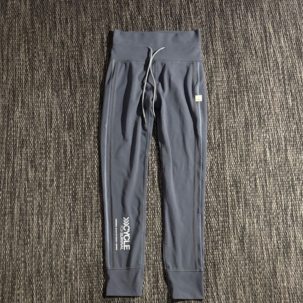 Vuori Cycle For Survival Daily Legging Size XS